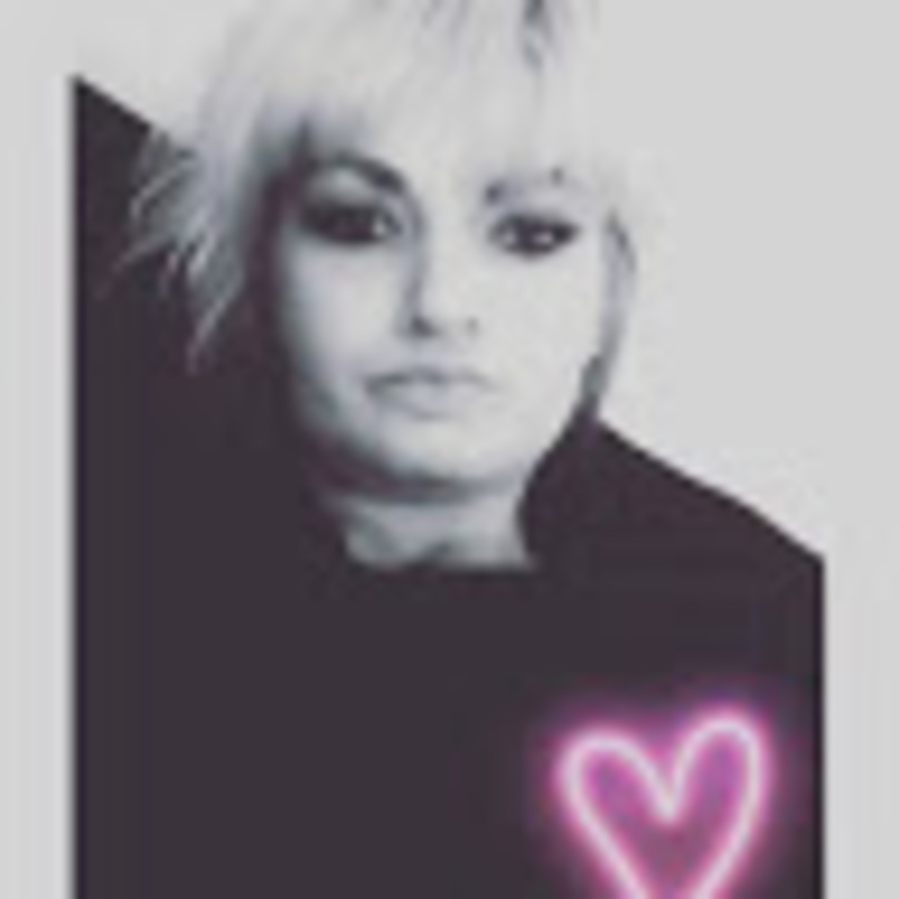 Meet your Posher, Valerie